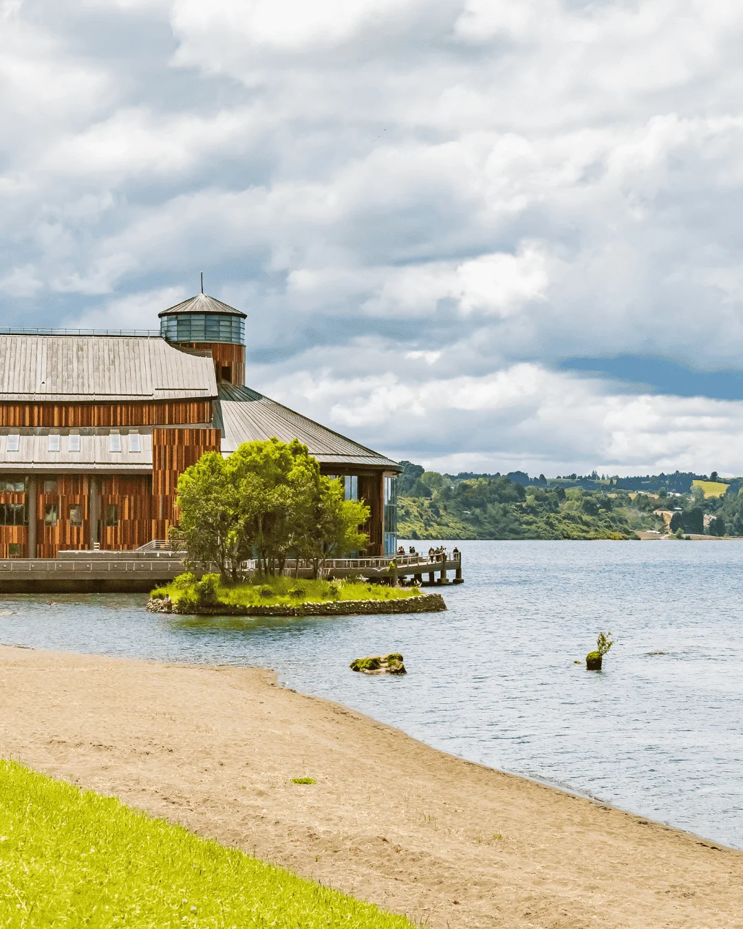 Vista de la costanera de Frutillar